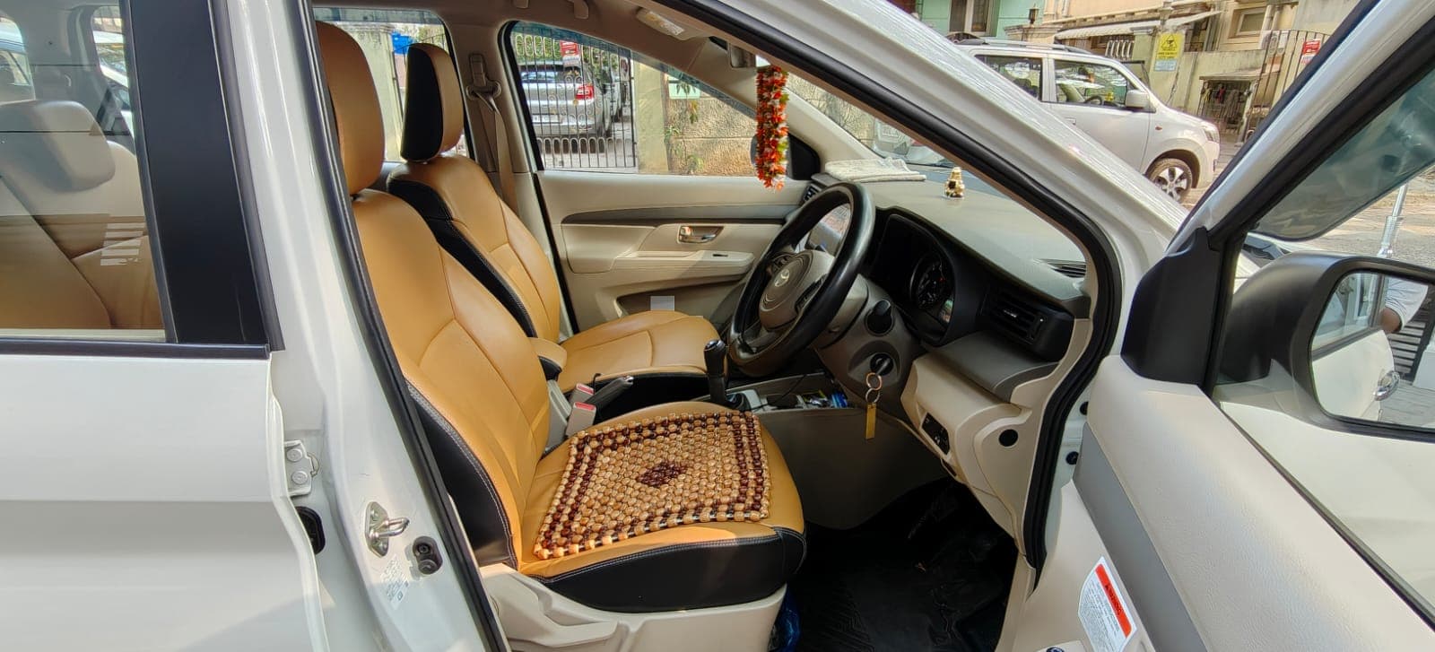 Kamal Tourist Service fleet car, photo 15